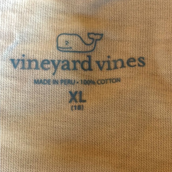NWT Vineyard Vines BOYS SS GRAPHIC PKT TEE LOBSTER ROLL WHALE size 18 - Picture 4 of 6